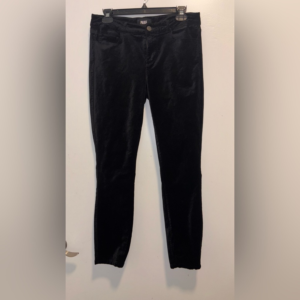 PAIGE Black Velvet Verdugo Ankle Jeans size 30